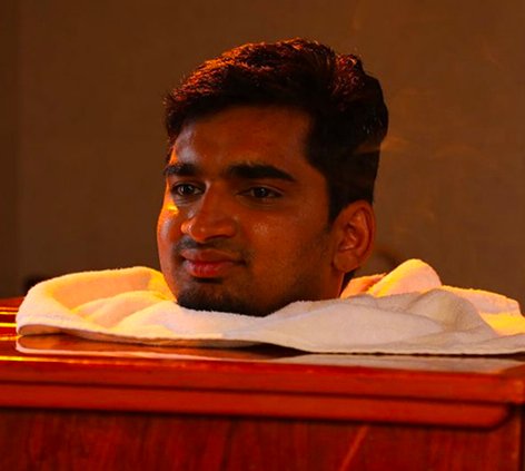 Swedana herbal steam at Santhimandiram